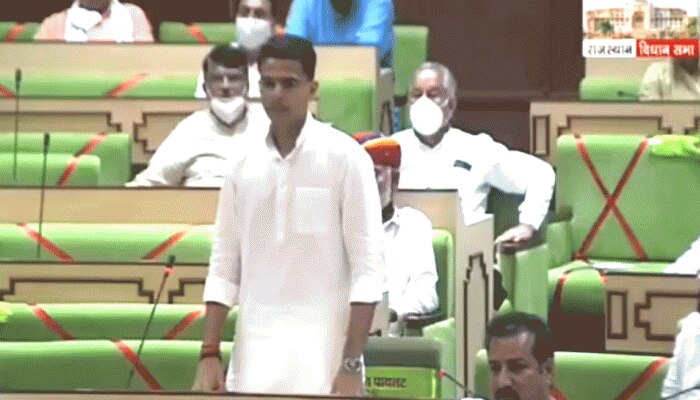 VIDEO: राजस्थान विधानसभा में सीट बदलाव पर सचिन पायलट का शानदार जवाब, विपक्ष भी सन्न VIDEO: राजस्थान विधानसभा में सीट बदलाव पर सचिन पायलट का शानदार जवाब, विपक्ष भी सन्न