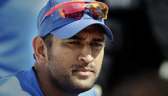 रिटायरमेंट के बाद भी एड किंग बने रहेंगे MS Dhoni रिटायरमेंट के बाद भी एड किंग बने रहेंगे MS Dhoni