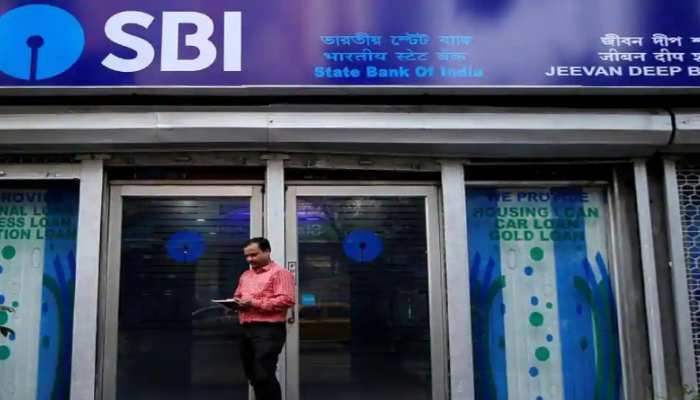 SBI ଆରମ୍ଭ କଲା ନୂତନ ATM ସେବା, ଗୋଟିଏ ହ୍ୱାଟସଆପ୍ ମେସେଜରେ ଆପଣଙ୍କ ଘରେ ପହଞ୍ଚି ଯିବ ଟଙ୍କା SBI ଆରମ୍ଭ କଲା ନୂତନ ATM ସେବା, ଗୋଟିଏ ହ୍ୱାଟସଆପ୍ ମେସେଜରେ ଆପଣଙ୍କ ଘରେ ପହଞ୍ଚି ଯିବ ଟଙ୍କା