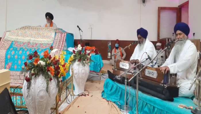 ਬਾਬਾ ਫ਼ਰੀਦ ਜੀ ਦਾ ਆਗਮਨ ਪੁਰਬ: ਆਖਰੀ ਦਿਨ ਸਜਾਏ ਗਏ ਧਾਰਮਿਕ ਦੀਵਾਨ, ਸੰਗਤਾਂ ਨੇ ਟੇਕਿਆ ਮੱਥਾ ਬਾਬਾ ਫ਼ਰੀਦ ਜੀ ਦਾ ਆਗਮਨ ਪੁਰਬ: ਆਖਰੀ ਦਿਨ ਸਜਾਏ ਗਏ ਧਾਰਮਿਕ ਦੀਵਾਨ, ਸੰਗਤਾਂ ਨੇ ਟੇਕਿਆ ਮੱਥਾ