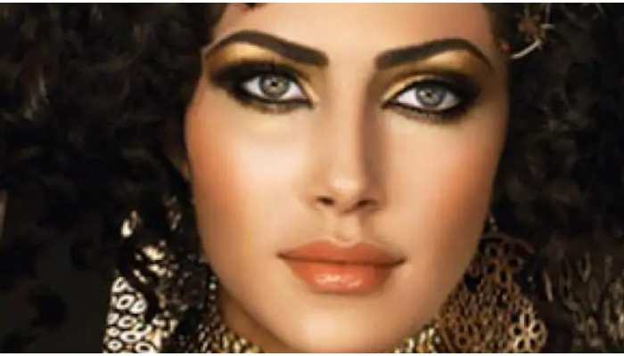 आंखों की खूबसूरती बढ़ाता है Mascara, जानिए इसे सही तरीके से लगाने के टिप्स आंखों की खूबसूरती बढ़ाता है Mascara, जानिए इसे सही तरीके से लगाने के टिप्स