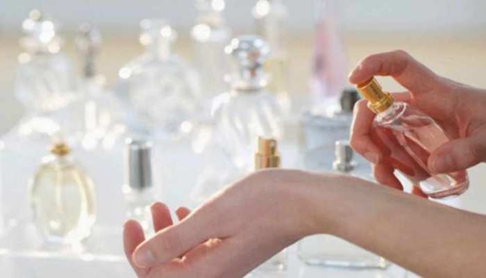 Before buying and used perfume know about side effects these things] | [ परफ्यूम खरीदने से पहले जान लें ये बातें, वरना आप भी हो जाएंगे इन समस्याओं का शिकार] | Hindi News, Health