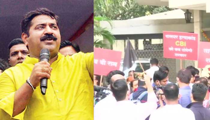 पालघर लिंचिंग: CBI जांच की मांग के लिए जन आक्रोश यात्रा, हिरासत में राम कदम