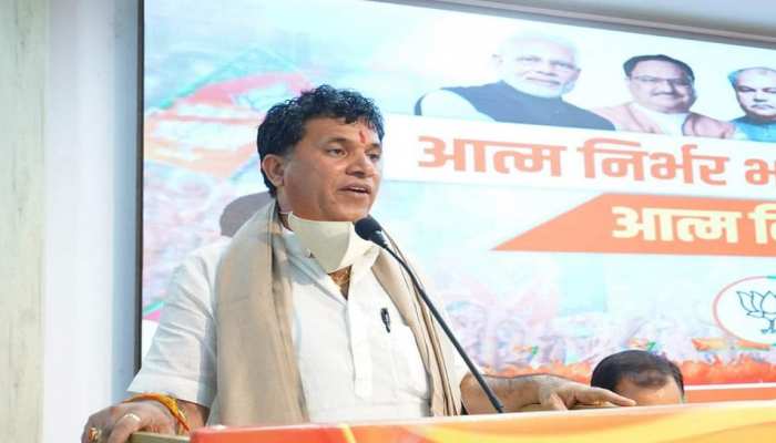 Farmer Protest में Congress कार्यकर्ता शामिल, अन्नदाताओं को भड़काने का प्रयास: चौधरी Farmer Protest में Congress कार्यकर्ता शामिल, अन्नदाताओं को भड़काने का प्रयास: चौधरी