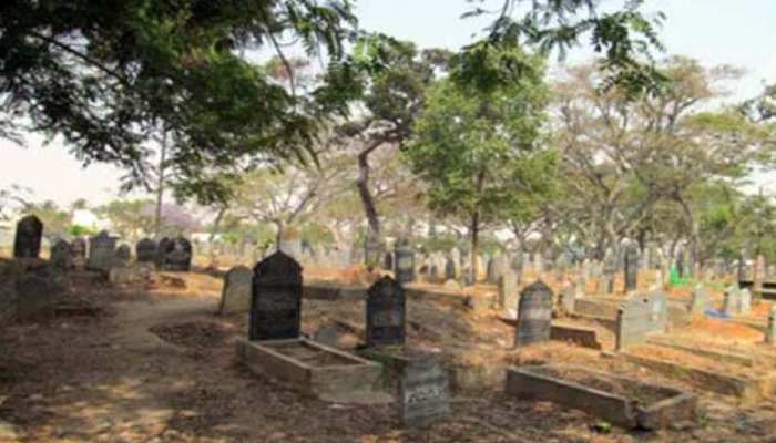 मायके से आई ससुराल और अगले ही दिन हुई मौत, अब शव कब्र से निकालकर हुआ पोस्टमार्टम