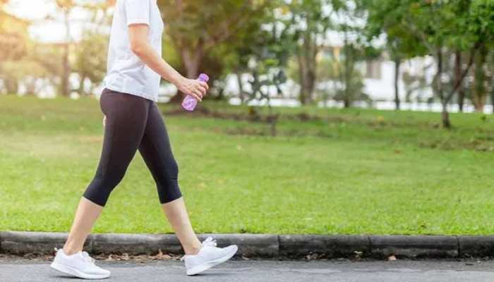Know the Benefits of Simple Walking For 30 Minutes upns | Jog करना पसंद  नहीं तो सिर्फ 30 मिनट पैदल चलें, होंगे ये 6 फायदे | Jog करना पसंद नहीं तो  सिर्फ