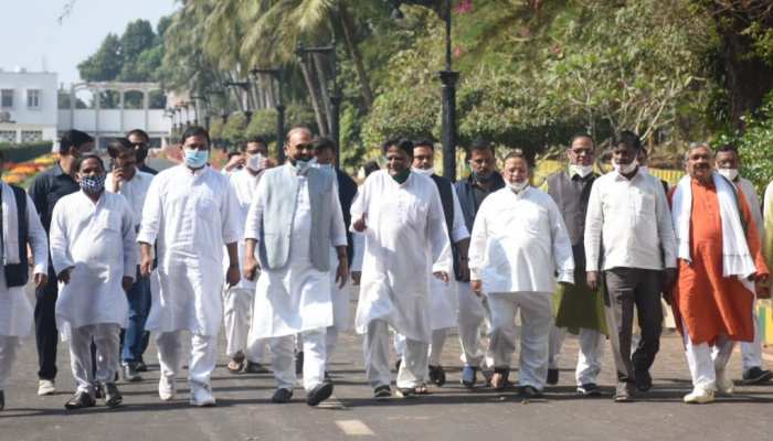 ' ରାଜ୍ୟ କଂଗ୍ରେସ ସୁପ୍ରିମକୋର୍ଟ ଏବଂ ସମ୍ବିଧାନକୁ ଅବମାନନା କରିଛି' ' ରାଜ୍ୟ କଂଗ୍ରେସ ସୁପ୍ରିମକୋର୍ଟ ଏବଂ ସମ୍ବିଧାନକୁ ଅବମାନନା କରିଛି'