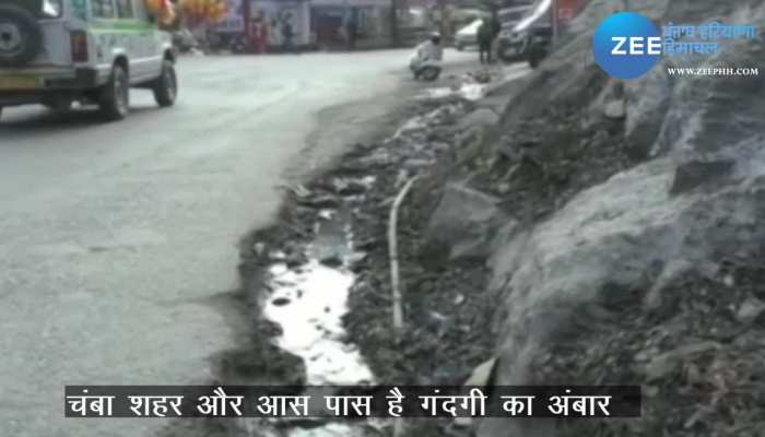 Why are people upset in the favorite city of tourists of chamba?