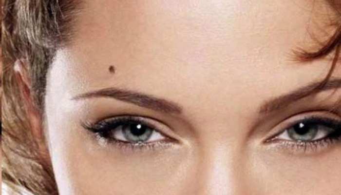 Astrology moles on forehaed moles on body parts pcup | अगर ...