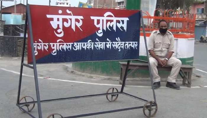 मानसिक तनाव से गुजर रहा था जवान, Duty पर तैनाती के दौरान शस्त्रागार में किया कुछ ऐसा मानसिक तनाव से गुजर रहा था जवान, Duty पर तैनाती के दौरान शस्त्रागार में किया कुछ ऐसा