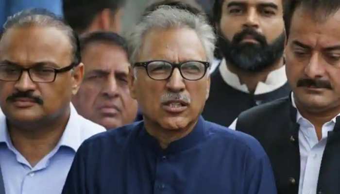 France के Anti Radicalism Bill से बौखलाया Pakistan, राष्ट्रपति Arif Alvi ने दी गंभीर परिणामों की धमकी France के Anti Radicalism Bill से बौखलाया Pakistan, राष्ट्रपति Arif Alvi ने दी गंभीर परिणामों की धमकी