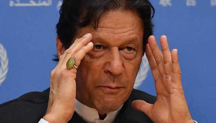 पाकिस्तान के प्रधानमंत्री Imran Khan को भारत ने दी एयर स्पेस इस्तेमाल करने की इजाजत पाकिस्तान के प्रधानमंत्री Imran Khan को भारत ने दी एयर स्पेस इस्तेमाल करने की इजाजत