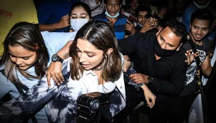 डिनर करने बाहर गईं थी दीपिका पादुकोण, होटल से बाहर निकलते समय एक महिला ने खिंचा पर्स, फिर हुआ ये डिनर करने बाहर गईं थी दीपिका पादुकोण, होटल से बाहर निकलते समय एक महिला ने खिंचा पर्स, फिर हुआ ये