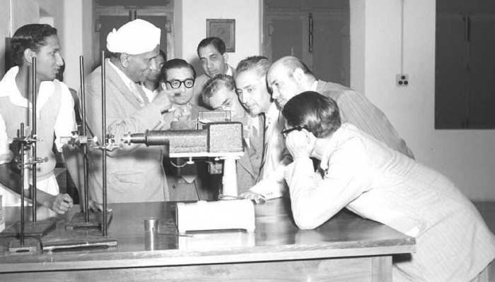 National Science Day 2021: विज्ञान दिवस आज! ISRO ने भारत रत्न C.V. Raman के इस दिन को फिर बनाया यादगार National Science Day 2021: विज्ञान दिवस आज! ISRO ने भारत रत्न C.V. Raman के इस दिन को फिर बनाया यादगार