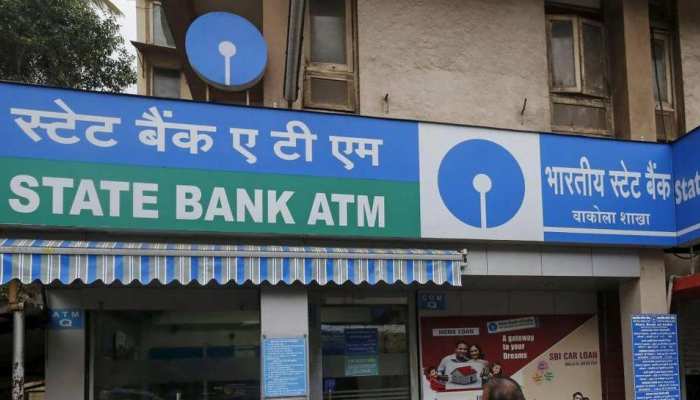 SBI ਨੇ ਘਟਾਈ Home Loan ਦੀ ਵਿਆਜ ਦਰ, 6.70 ਫ਼ੀਸਦ 'ਤੇ ਲੈ ਸਕਦੇ ਹੋ ਲੱਖਾਂ ਦਾ ਕਰਜ਼ਾ SBI ਨੇ ਘਟਾਈ Home Loan ਦੀ ਵਿਆਜ ਦਰ, 6.70 ਫ਼ੀਸਦ 'ਤੇ ਲੈ ਸਕਦੇ ਹੋ ਲੱਖਾਂ ਦਾ ਕਰਜ਼ਾ