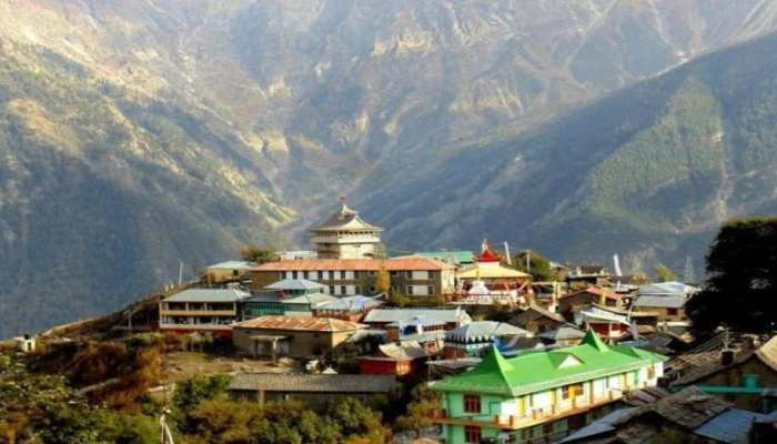 Kalap Village Uttarakhand: भारत के इस गांव में रहते हैं पांडवों और कौरवों के वंशज, एक बार जरूर करें दिलचस्प जगह की यात्रा Kalap Village Uttarakhand: भारत के इस गांव में रहते हैं पांडवों और कौरवों के वंशज, एक बार जरूर करें दिलचस्प जगह की यात्रा