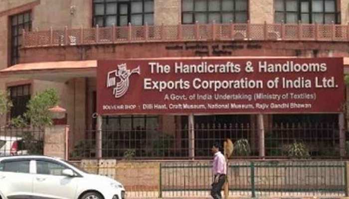 Narendra Modi Cabinet Gives Nod To Close The Handicrafts And Handloom Exports Corporation Of India सरक र न ल य Hheci क ब द करन क फ सल ल ब समय स घ ट म थ क पन