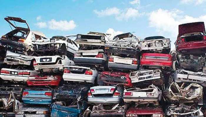 Central Government announced New Vehicle Scrap Policy, know everything about it | New Vehicle Scrap Policy का ऐलान, बदलावों के साथ आम जनता को होंगे ये फायदे | Hindi News, देश