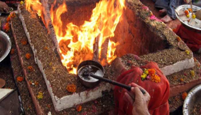 ଅଶାନ୍ତ ସମୁଦ୍ରକୁ ଶାନ୍ତ କରିବାକୁ ବ୍ରହ୍ମଧ୍ୱନୀ ଯଜ୍ଞ ଅଶାନ୍ତ ସମୁଦ୍ରକୁ ଶାନ୍ତ କରିବାକୁ ବ୍ରହ୍ମଧ୍ୱନୀ ଯଜ୍ଞ