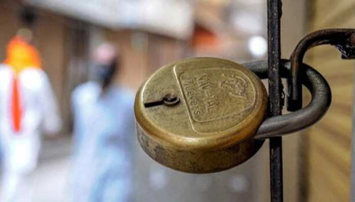 कोरोना का बढ़ता कहरः छत्तीसगढ़ के अब इस जिले में भी लगा लॉकडाउन, 8 जिलों में पहले से है लागू कोरोना का बढ़ता कहरः छत्तीसगढ़ के अब इस जिले में भी लगा लॉकडाउन, 8 जिलों में पहले से है लागू