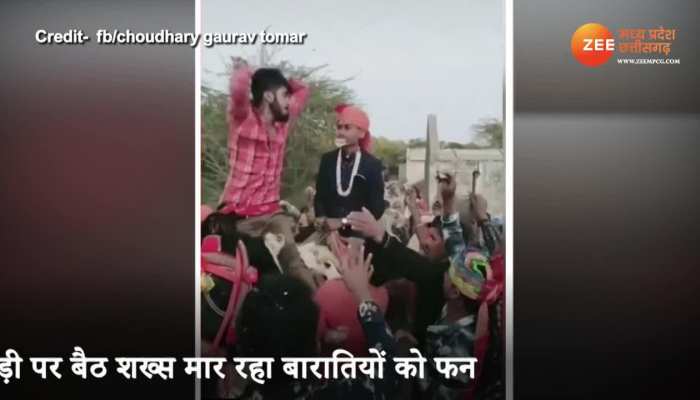 ghodi malik nagin dance fire on social media watch funny viral video dvmp