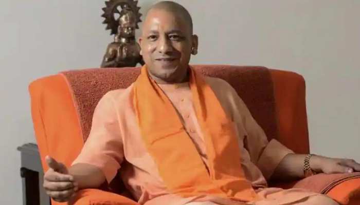 CM योगी आदित्यनाथ ने खुद को किया आइसोलेट, कोविड पॉजिटिव अफसरों के संपर्क में थे CM योगी आदित्यनाथ ने खुद को किया आइसोलेट, कोविड पॉजिटिव अफसरों के संपर्क में थे