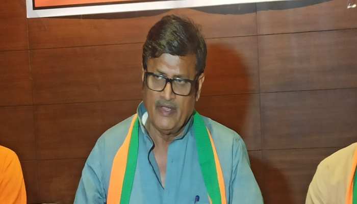 गहलोत सरकार के मंत्री प्रचार के बजाए कर्मचारियों-व्यापारियों को धमकाने में लगे: राजेंद्र राठौड़ गहलोत सरकार के मंत्री प्रचार के बजाए कर्मचारियों-व्यापारियों को धमकाने में लगे: राजेंद्र राठौड़