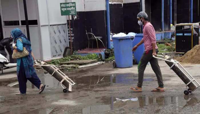 मरीजों को 'सांसें' देने के लिए बाहर से ऑक्‍सीजन मंगाएगी सरकार, ये बनाया प्‍लान