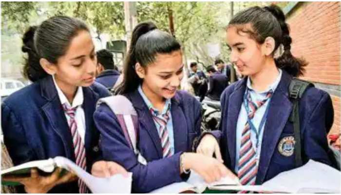 CISCE Board Exams 2021: बोर्ड परीक्षा को लेकर जल्द आएगा फैसला, खत्म होगा छात्रों का इंतजार CISCE Board Exams 2021: बोर्ड परीक्षा को लेकर जल्द आएगा फैसला, खत्म होगा छात्रों का इंतजार