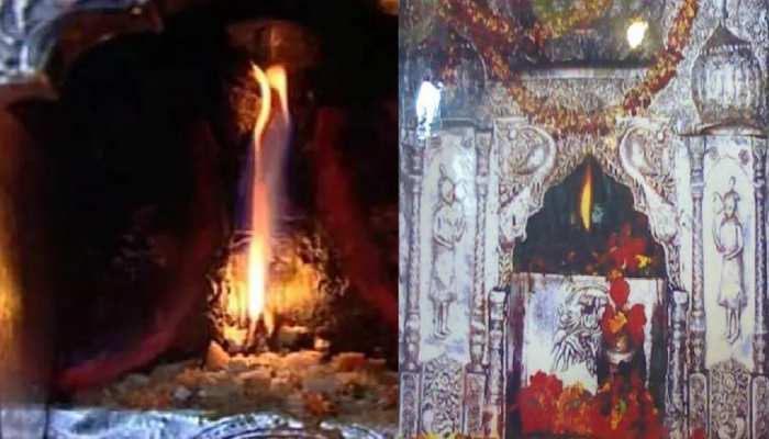 नवरात्रि में 9 शक्तिपीठ: यहां सदियों से जल रही है बिना 'तेल और बाती' की ज्योत, जानें रहस्य नवरात्रि में 9 शक्तिपीठ: यहां सदियों से जल रही है बिना 'तेल और बाती' की ज्योत, जानें रहस्य