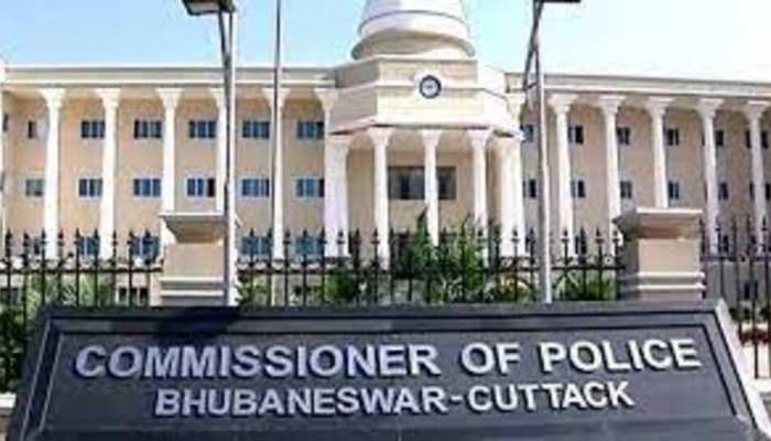 Lockdown Returns: ଘର ଘର ବୁଲି ଅଭିଯୋଗ ଆଣିଲା Commissionerate Police Lockdown Returns: ଘର ଘର ବୁଲି ଅଭିଯୋଗ ଆଣିଲା Commissionerate Police