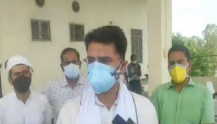 पूर्व डिप्टी सीएम Sachin Pilot पहुंचे Tonk, कलेक्टर समेत अधिकारियों की लगाई क्लास पूर्व डिप्टी सीएम Sachin Pilot पहुंचे Tonk, कलेक्टर समेत अधिकारियों की लगाई क्लास