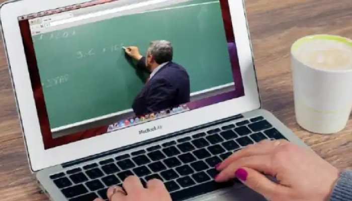 बच्चों को संक्रमण से बचाने के लिए आगे भी नहीं खुलेंगे स्कूल, जानें क्या लिया गया फैसला बच्चों को संक्रमण से बचाने के लिए आगे भी नहीं खुलेंगे स्कूल, जानें क्या लिया गया फैसला