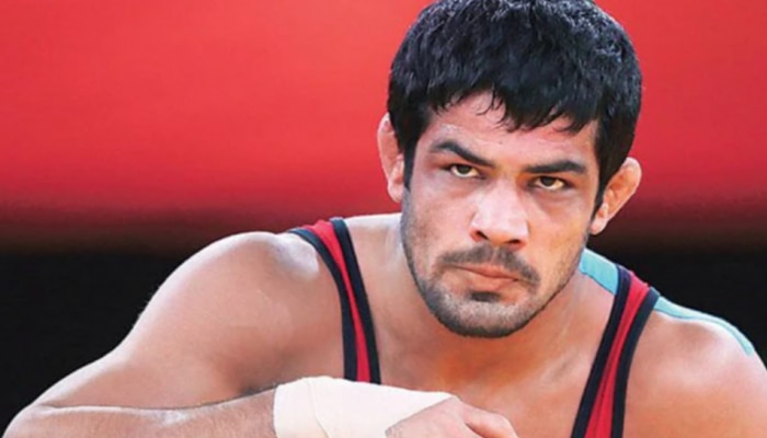 ओलंपिक स्टार Sushil Kumar की मुसीबत बढ़ी, पुलिस ने जारी किया लुकआउट नोटिस ओलंपिक स्टार Sushil Kumar की मुसीबत बढ़ी, पुलिस ने जारी किया लुकआउट नोटिस