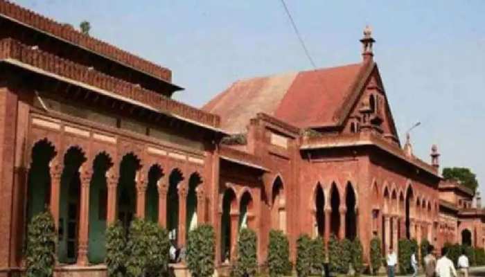 AMU में कोरोना दहशत की वजह हो सकता है नया स्ट्रेन? कुलपति ने ICMR को पत्र लिखकर मांगी मदद AMU में कोरोना दहशत की वजह हो सकता है नया स्ट्रेन? कुलपति ने ICMR को पत्र लिखकर मांगी मदद