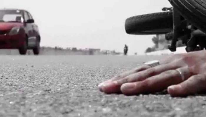 Dausa News : डॉक्टर को दिखा के घर जा रहा था युवक, डंपर ने कुचला Dausa News : डॉक्टर को दिखा के घर जा रहा था युवक, डंपर ने कुचला