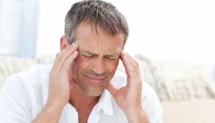 What Is Headache Its Causes Symptoms Treatment Sirdard Ka Ilaaj Samp Headache क य स र फ एक तरह क ह त ह स रदर द ज न इसक क रण लक षण और इल ज Hindi News स हत