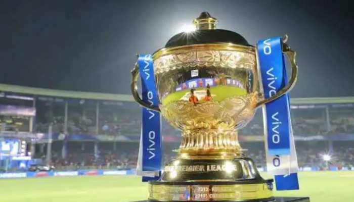 IPL 2021 इस तारीख से UAE में होगा शुरू! फाइनल की डेट भी आई सामने IPL 2021 इस तारीख से UAE में होगा शुरू! फाइनल की डेट भी आई सामने