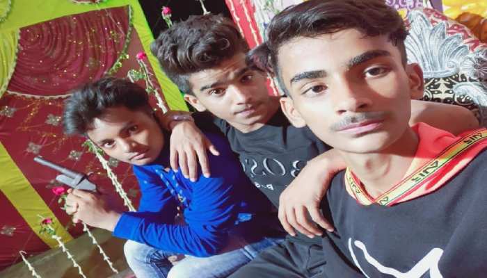 Munger में शादी समारोह में हुई हर्ष फायरिंग का वीडियो वायरल, जांच शुरू Munger में शादी समारोह में हुई हर्ष फायरिंग का वीडियो वायरल, जांच शुरू