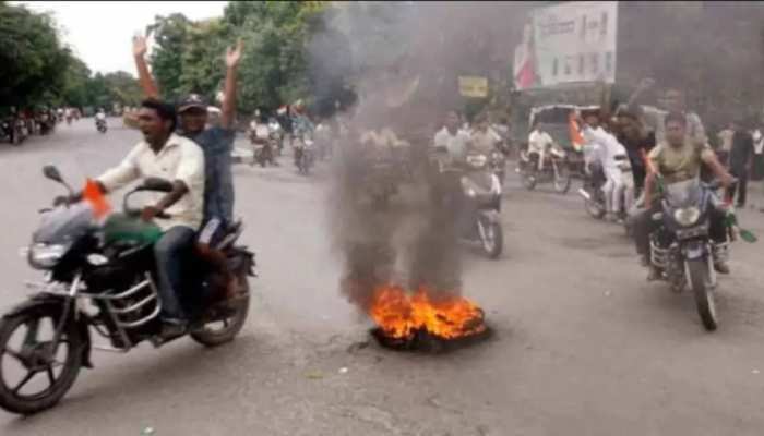 WB Political Violence: ଅଦାଲତଙ୍କ ହସ୍ତକ୍ଷେପ ଦାବି କଲେ ଶିକ୍ଷାବିତ WB Political Violence: ଅଦାଲତଙ୍କ ହସ୍ତକ୍ଷେପ ଦାବି କଲେ ଶିକ୍ଷାବିତ