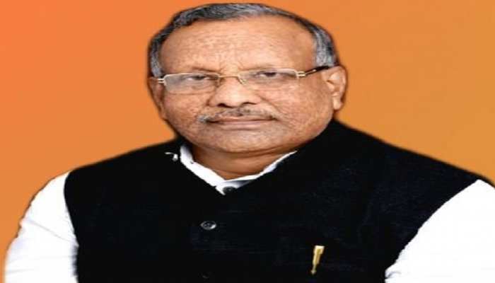 साल के अंत तक सबको वैक्सीन लगाने के केंद्र सरकार के रोडमैप पर चल रहा काम: तारकिशोर प्रसाद साल के अंत तक सबको वैक्सीन लगाने के केंद्र सरकार के रोडमैप पर चल रहा काम: तारकिशोर प्रसाद