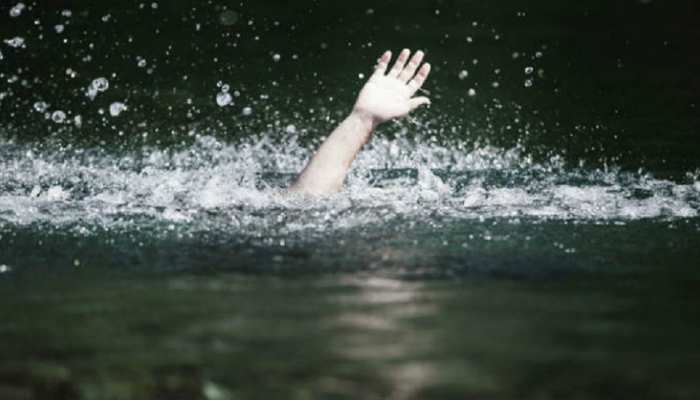 बेतिया में 'अमंगल' साबित हुआ मंगल का दिन, 4 बच्चों के साथ कुल 6 लोगों की डूबने से मौत, सदमे में लोग बेतिया में 'अमंगल' साबित हुआ मंगल का दिन, 4 बच्चों के साथ कुल 6 लोगों की डूबने से मौत, सदमे में लोग