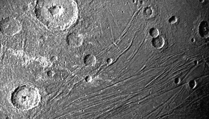 NASA Juno capture first photos of Ganymede: The biggest Moon in the Solar  system| सौर मंडल के सबसे बड़े चंद्रमा Ganymede को NASA के Juno ने किया  कैमरे में कैद, मिलेगी महत्वपूर्ण