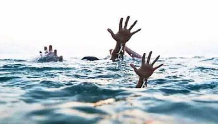 Lakhisarai: शादी में शामिल होने आए परिवार पर टूटा कहर, नदी की गोद में समाए 3 भाई बहन, मातम में बदली खुशी Lakhisarai: शादी में शामिल होने आए परिवार पर टूटा कहर, नदी की गोद में समाए 3 भाई बहन, मातम में बदली खुशी