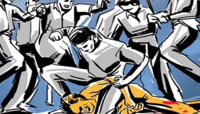 गोपालगंज: मछली के ‘पसंदीदा’ पीस के लिए बारात में हंगामा, लात-घूंसे चलने से 11 लोग जख्मी गोपालगंज: मछली के ‘पसंदीदा’ पीस के लिए बारात में हंगामा, लात-घूंसे चलने से 11 लोग जख्मी