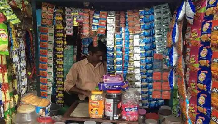 UP: जनरल मर्चेंट, किराना दुकान, पान गुमटी पर बिना लाइसेंस के नहीं बेच सकेंगे तंबाकू उत्पाद UP: जनरल मर्चेंट, किराना दुकान, पान गुमटी पर बिना लाइसेंस के नहीं बेच सकेंगे तंबाकू उत्पाद