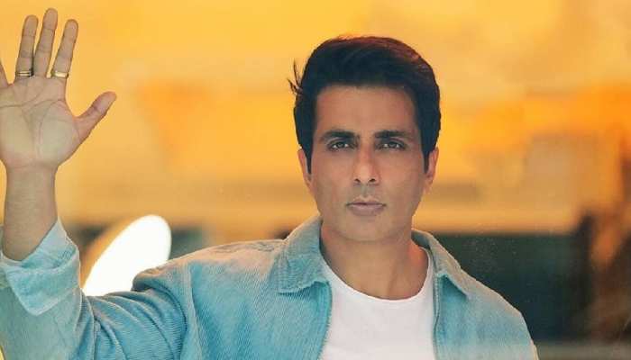 ଅଭିନେତା Sonu Sood କହିଲେ କେବେ ଥାପିବେ ରାଜନୀତିରେ ପାଦ ଅଭିନେତା Sonu Sood କହିଲେ କେବେ ଥାପିବେ ରାଜନୀତିରେ ପାଦ