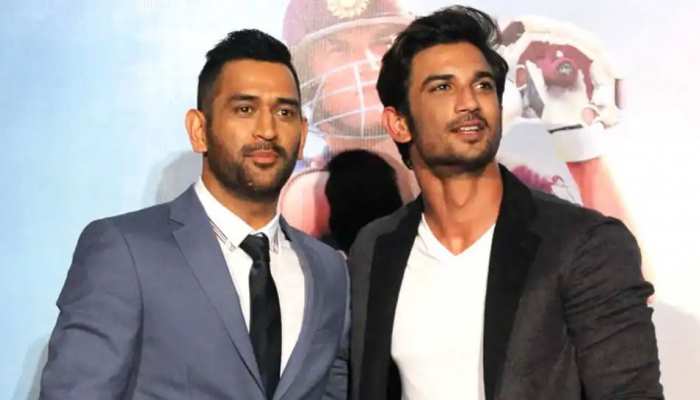 अपनी बायोपिक के लिए MS Dhoni ने Sushant Singh Rajput से 22 गुना ज्यादा ली थी रकम, कमाई उड़ा देगी होश अपनी बायोपिक के लिए MS Dhoni ने Sushant Singh Rajput से 22 गुना ज्यादा ली थी रकम, कमाई उड़ा देगी होश