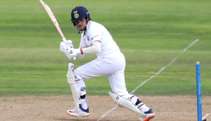 IND W VS ENG W: 17 साल की Shafali Verma ने इंग्लैंड में मचाया गदर, डेब्यू मैच में ठोक डाले 96 रन IND W VS ENG W: 17 साल की Shafali Verma ने इंग्लैंड में मचाया गदर, डेब्यू मैच में ठोक डाले 96 रन