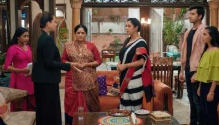 Anupamaa Spoiler Alert: अनुपमा के परिवार में आग लगा रही काव्या की चहेती! वनराज का फूटेगा गुस्सा Anupamaa Spoiler Alert: अनुपमा के परिवार में आग लगा रही काव्या की चहेती! वनराज का फूटेगा गुस्सा
